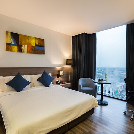 נונטאבורי Best Western Plus Wanda Grand Hotel מראה חיצוני תמונה